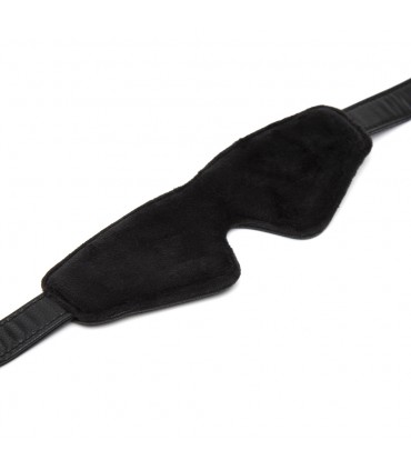 CINQUANTE NUANCES LIÉES À VOUS LES YEUX BANDÉS