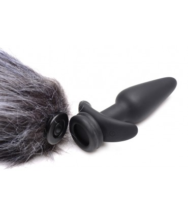 PLUG VIBRADOR C/ MANDO Y 3 COLAS DIFERENTES